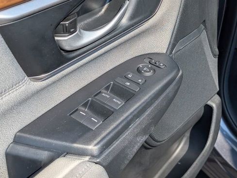 Used 2022 Honda CR-V EX image 16