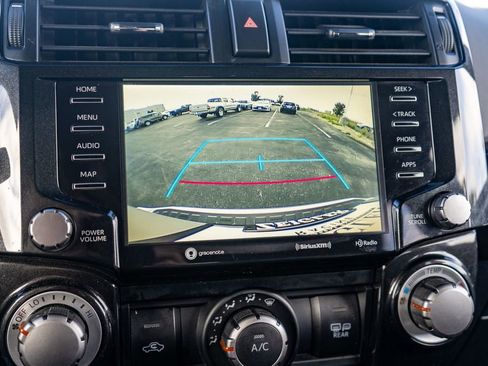 Certified 2024 Toyota 4Runner TRD Off-Road image 29