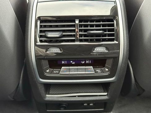 New 2026 BMW X7 xDrive40i image 29