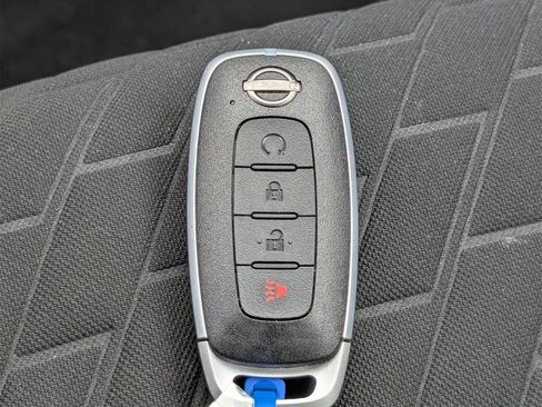 Used 2023 Nissan Kicks SV image 26