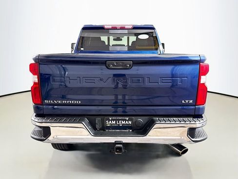 Used 2021 Chevrolet Silverado 2500 LTZ w/ LTZ Convenience Package image 6
