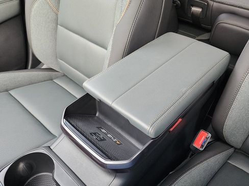 New 2026 GMC Terrain AT4 w/ Convenience Package III image 33