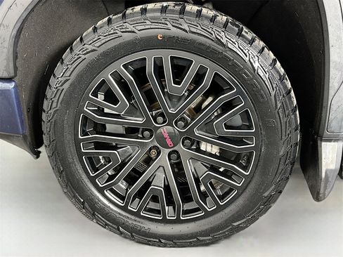 Used 2022 GMC Sierra 1500 Denali w/ Denali Reserve Package image 33