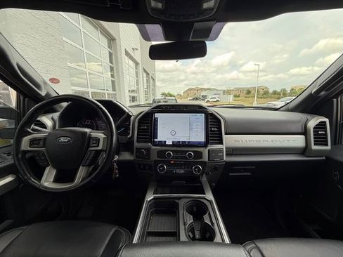 Used 2022 Ford F250 Lariat image 22