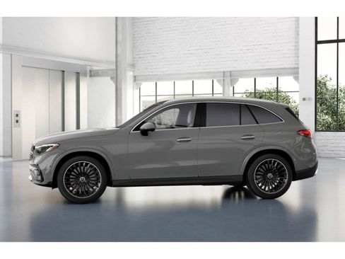 New 2026 Mercedes-Benz GLC 300 GLC 300 image 35