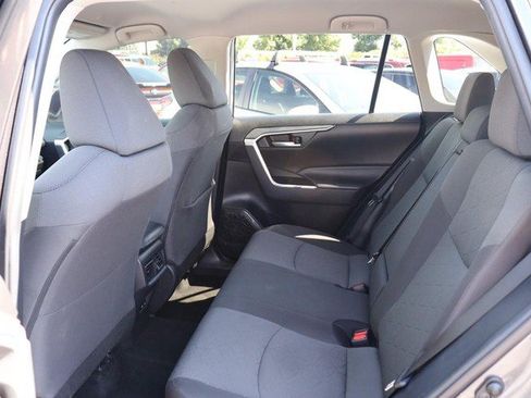 Used 2023 Toyota RAV4 XLE FWD image 9