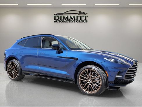 Used 2025 Aston Martin DBX 707 AWD/4WD image 7