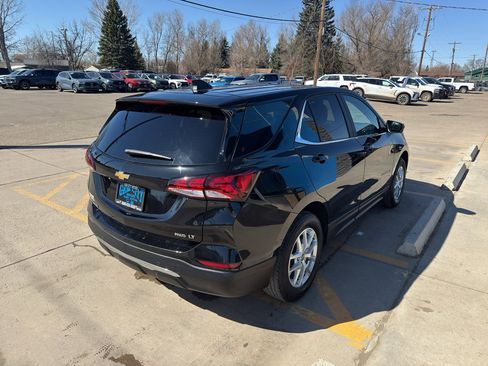 Used 2023 Chevrolet Equinox LT image 5