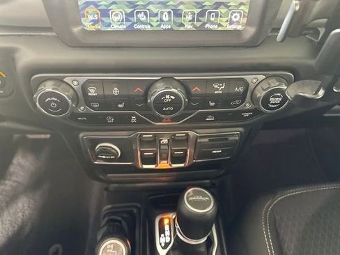 Used 2021 Jeep Gladiator Sport w/ Quick Order Package 24Q 80Th AWD/4WD image 23