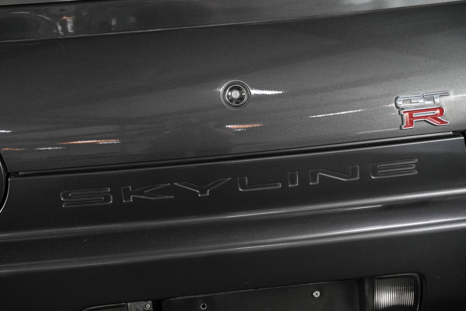 Used 1990 Nissan GT-R image 19