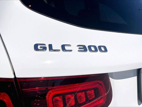 Used 2021 Mercedes-Benz GLC 300 image 10