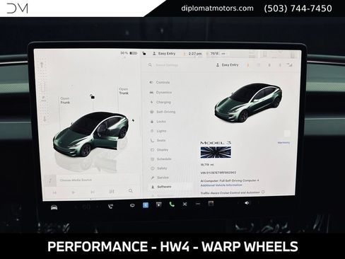 Used 2024 Tesla Model 3 Performance AWD/4WD image 31