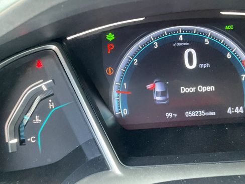 Used 2020 Honda Civic EX image 28