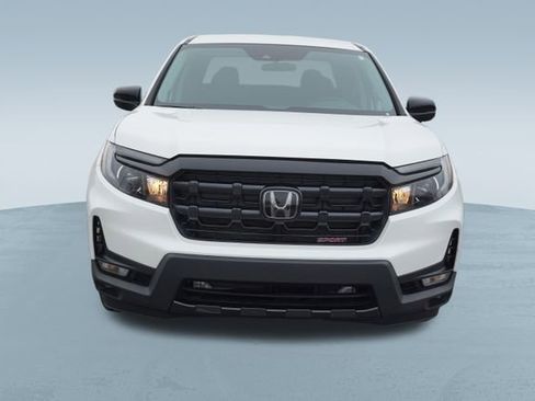 Used 2025 Honda Ridgeline Sport+ image 2