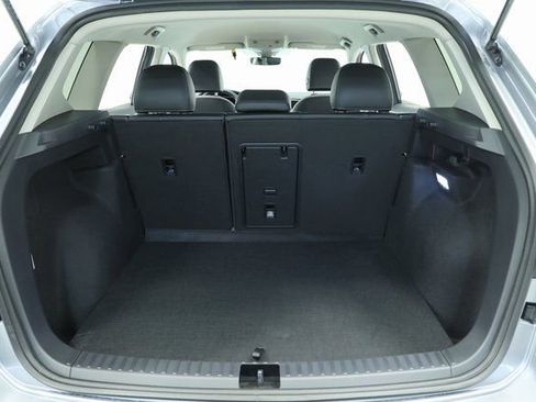 New 2025 Volkswagen Taos SE image 36