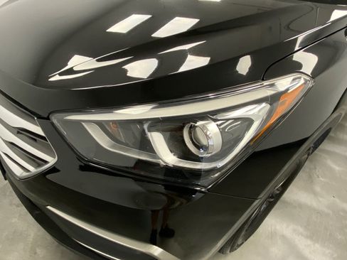 Used 2018 Hyundai Santa Fe Sport AWD/4WD image 11