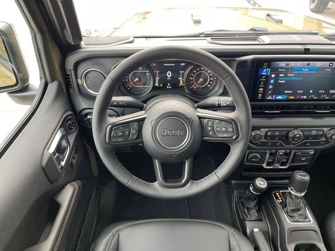 New 2026 Jeep Gladiator Sport image 12