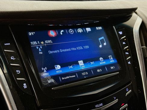 Used 2018 Cadillac Escalade Luxury image 21