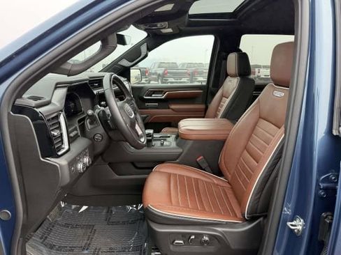 Used 2026 GMC Sierra 1500 Denali Ultimate image 10