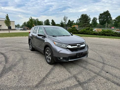 Used 2018 Honda CR-V EX image 3