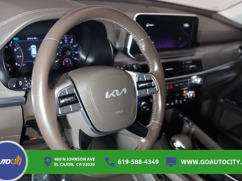 Used 2022 Kia Telluride SX FWD image 18