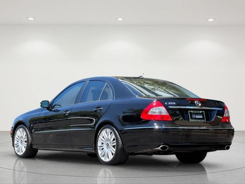 Used 2008 Mercedes-Benz E 350 Sedan image 3