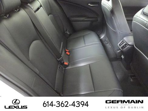 Used 2023 Lexus UX 250h 250h Premium image 23