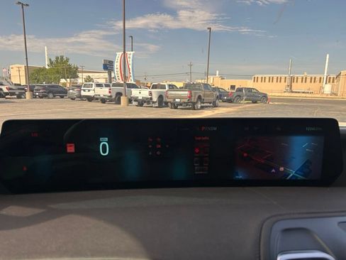 Used 2025 Ford Expedition Max King Ranch AWD/4WD image 14