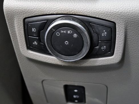 Used 2019 Ford F350 XLT w/ XLT Value Package AWD/4WD image 26