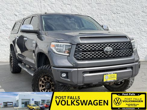 Used 2018 Toyota Tundra 4x4 CrewMax image 1