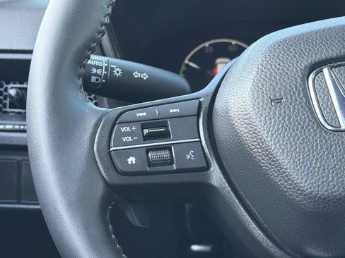 Used 2025 Honda CR-V Sport-L image 12