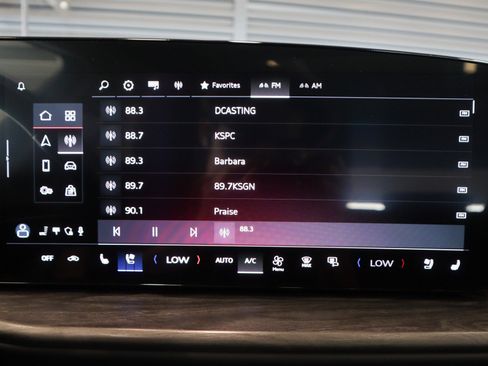New 2025 Audi Q5 Premium Plus w/ Premium Plus AWD/4WD image 26