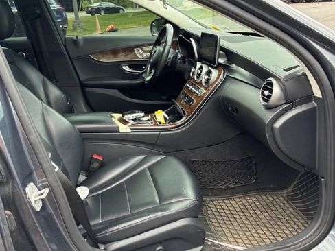 Used 2016 Mercedes-Benz C 300 4MATIC Sedan image 8