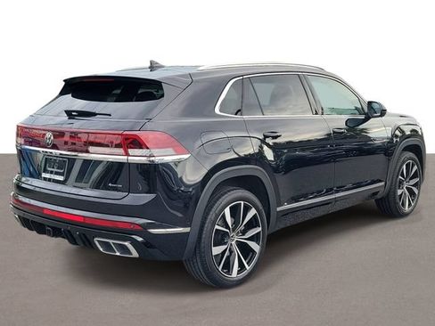 Used 2024 Volkswagen Atlas Cross Sport SEL Premium R-Line AWD/4WD image 4