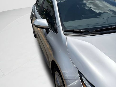 Certified 2025 Toyota Corolla SE FWD image 5