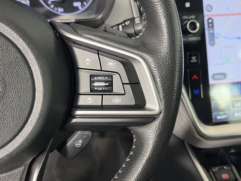 Used 2021 Subaru Outback Limited image 30