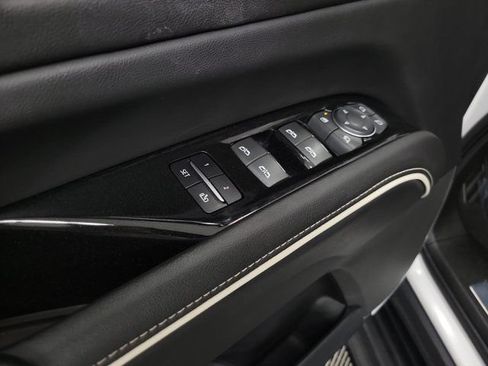 Used 2021 Cadillac Escalade Sport RWD image 24