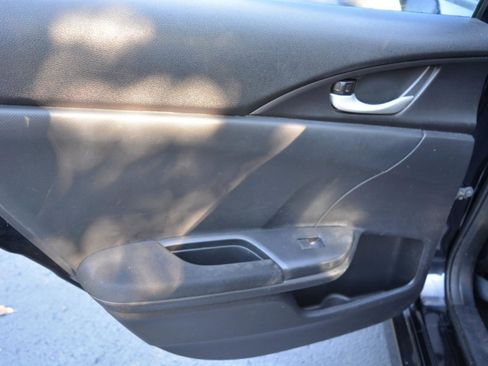 Used 2017 Honda Civic EX image 11