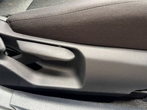 Used 2025 Toyota Camry LE FWD image 22