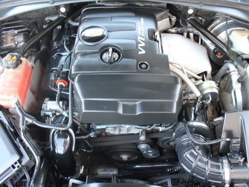Used 2015 Cadillac ATS Luxury w/ Safety and Security Package RWD image 14