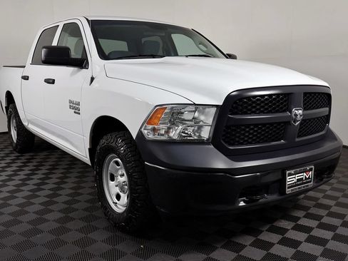 Used 2019 RAM 1500 Tradesman w/ Popular Equipment Group AWD/4WD image 5