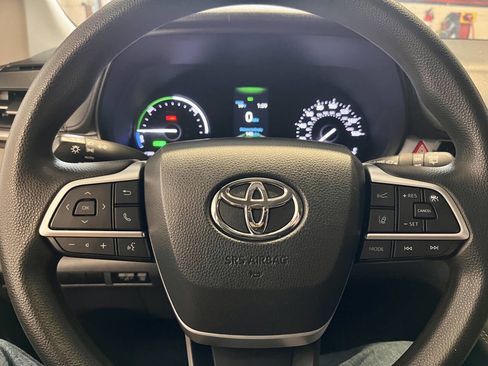 Used 2021 Toyota Sienna LE FWD image 10