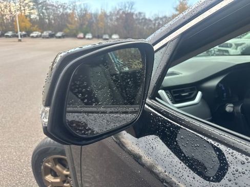 Used 2023 Toyota RAV4 AWD Hybrid image 21