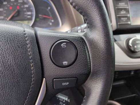 Used 2013 Toyota RAV4 Limited AWD/4WD image 25