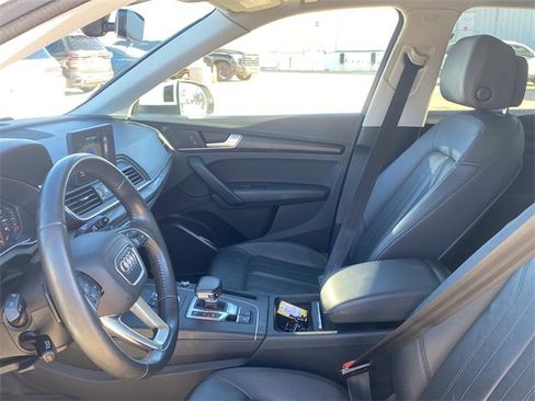 Used 2020 Audi Q5 2.0T Premium w/ Convenience Package image 19