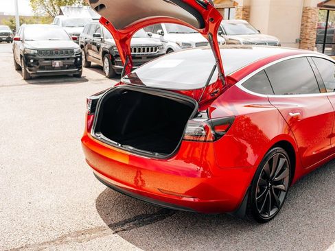 Used 2020 Tesla Model 3 Performance image 34