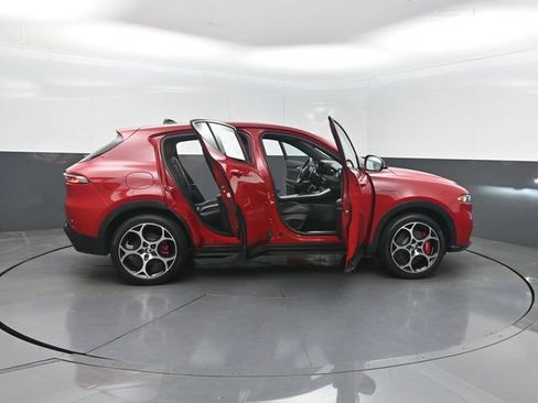 Used 2024 Alfa Romeo Tonale Veloce AWD/4WD image 36