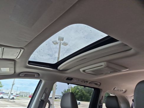 Used 2016 Honda Odyssey Touring Elite image 31