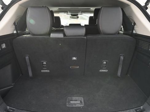 Used 2024 MAZDA CX-90 3.3 Turbo w/ Preferred Plus image 21