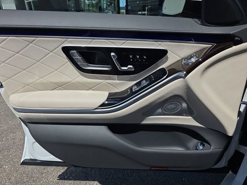 New 2026 Mercedes-Benz S 580 4MATIC Sedan image 19